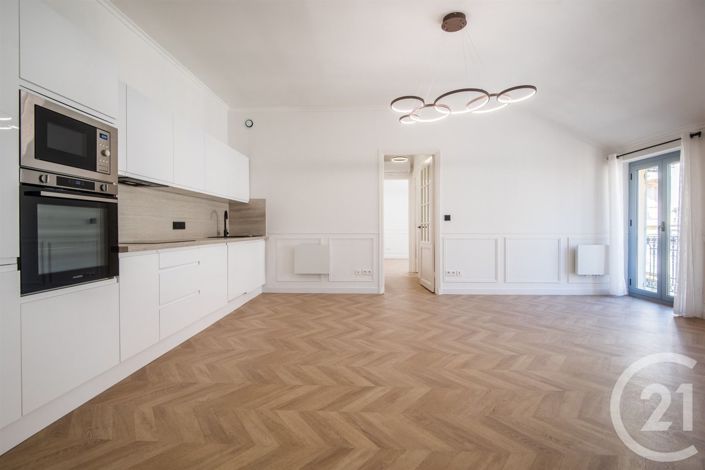 Image No.2-Appartement de 2 chambres à vendre à Nice