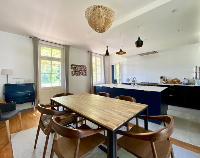 Image No.6-4 Bed House for sale
