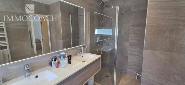 Image No.12-3 Bed House for sale