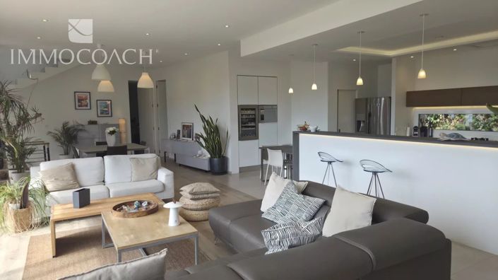 Image No.4-3 Bed House for sale