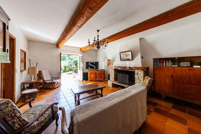 Image No.5-4 Bed House for sale