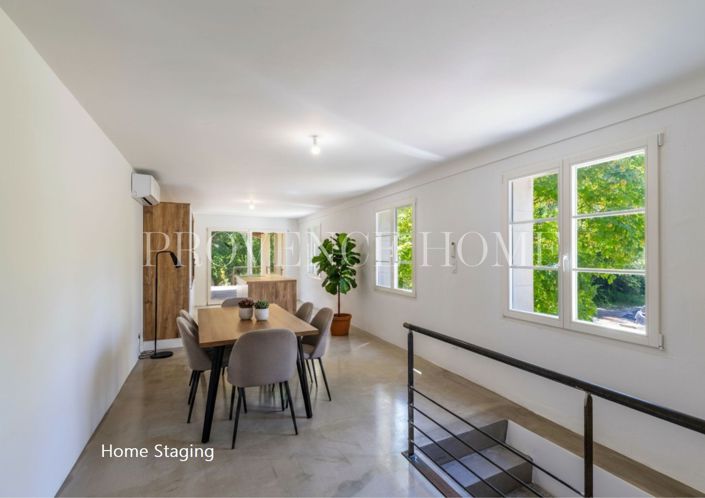 Image No.11-5 Bed House for sale