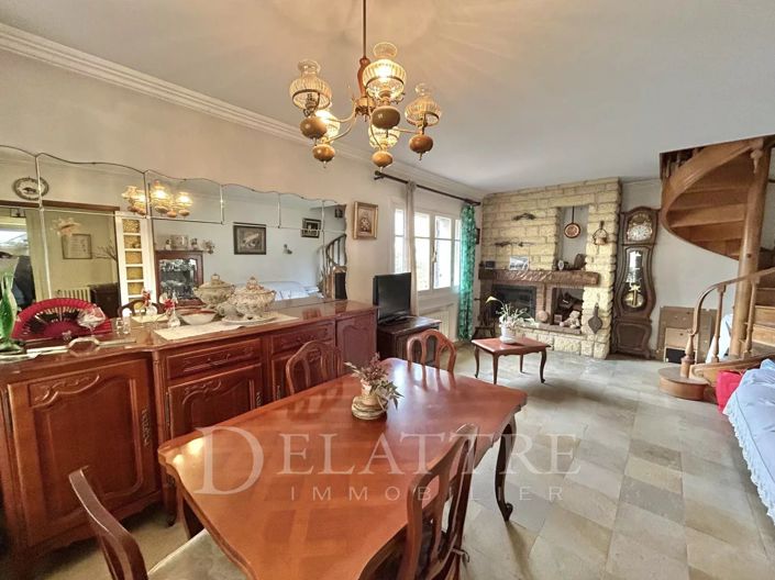 Image No.2-3 Bed House for sale