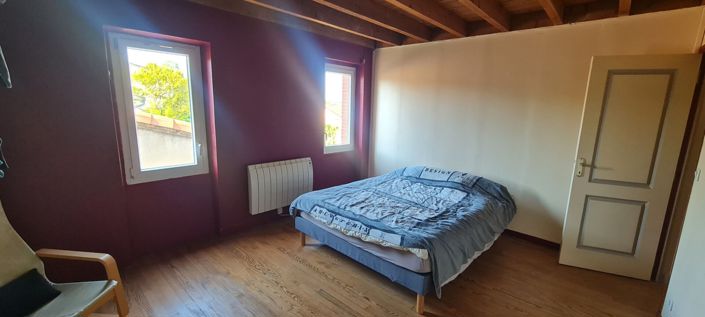 Image No.9-2 Bed House for sale