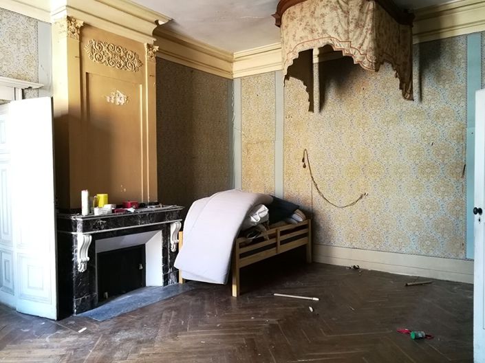 Image No.5-6 Bed Property for sale