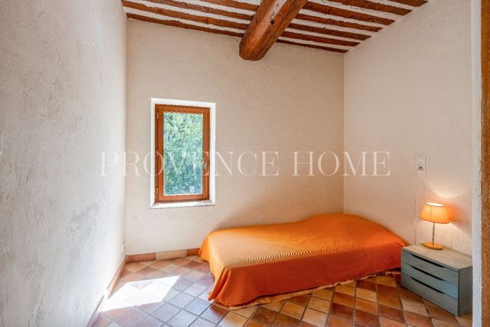 Image No.17-5 Bed House for sale