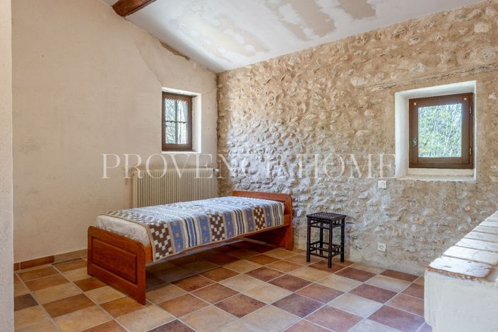 Image No.18-5 Bed House for sale