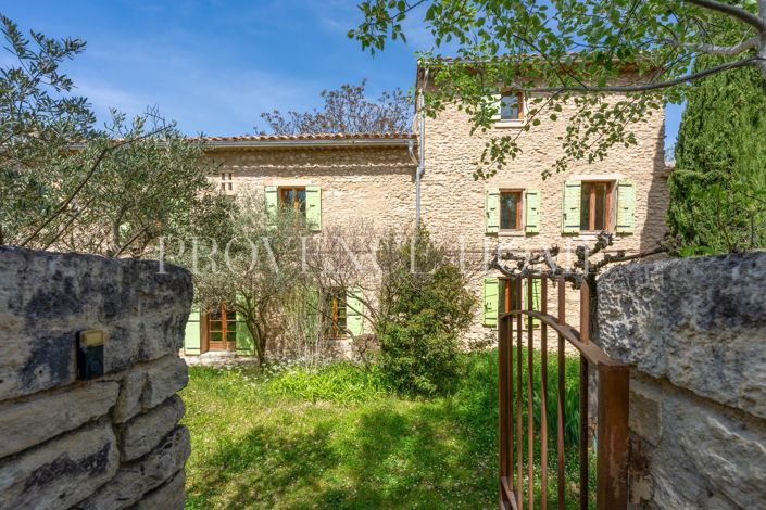Image No.3-5 Bed House for sale