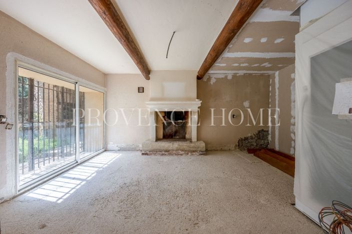 Image No.5-5 Bed House for sale