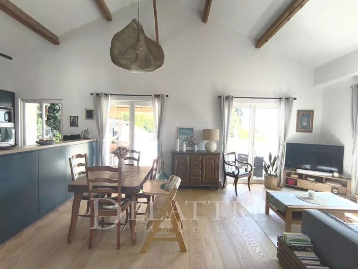 Image No.2-3 Bed House for sale