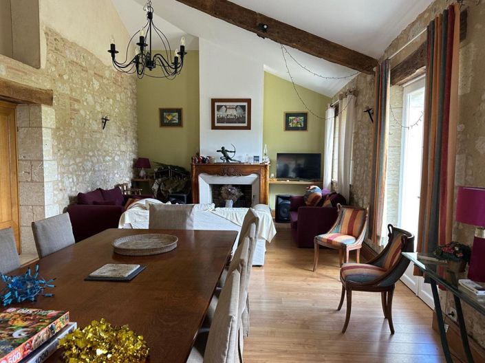 Image No.13-Propriété de 7 chambres à vendre à Lectoure
