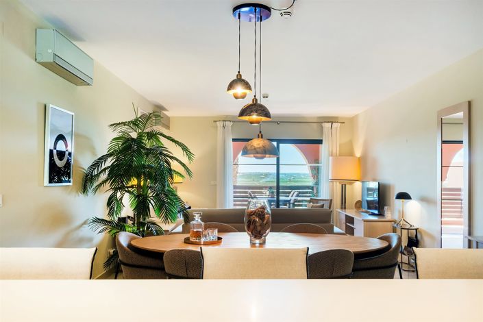 Image No.7-3 Bed Apartment for sale