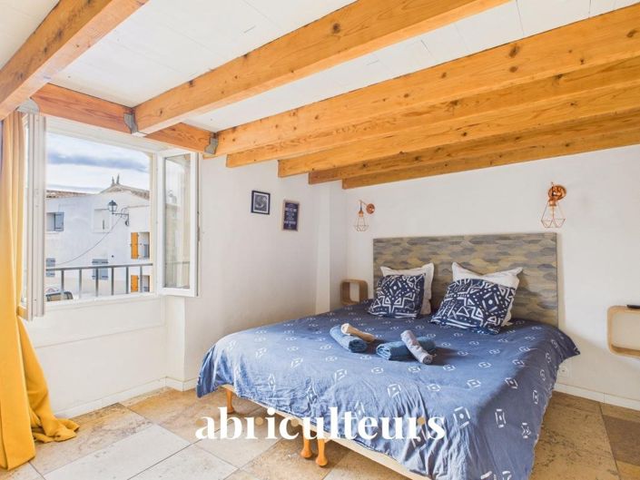 Image No.5-2 Bed House for sale