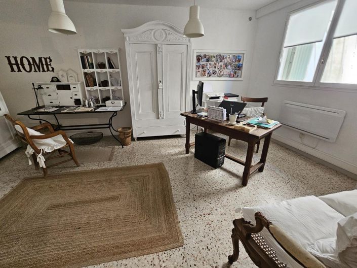 Image No.14-3 Bed House for sale