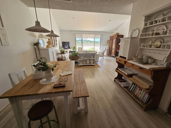 Image No.7-3 Bed House for sale
