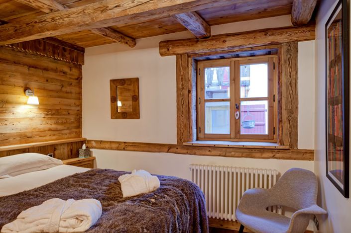 Image No.13-4 Bed House for sale