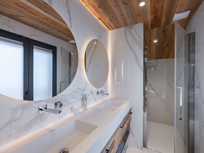 Image No.13-6 Bed House for sale