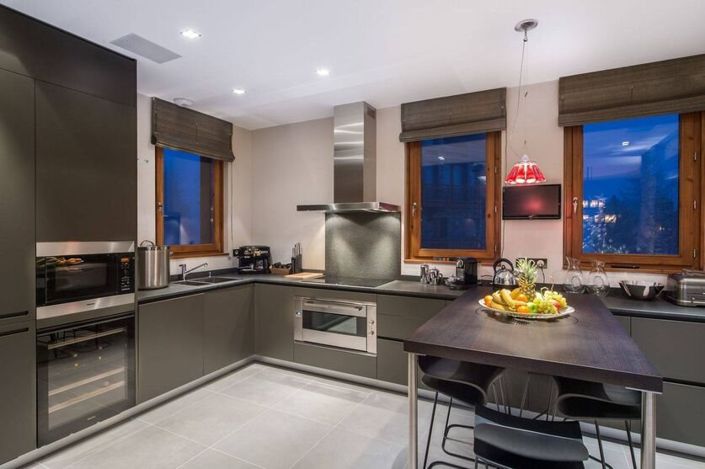 Image No.16-5 Bed House for sale
