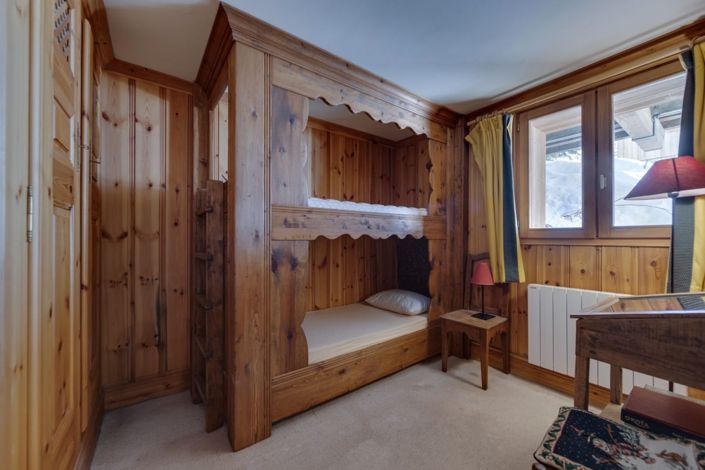 Image No.3-6 Bed House for sale