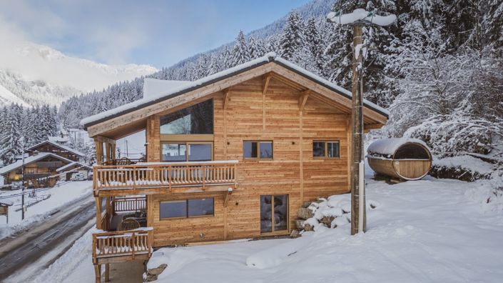 Image No.18-6 Bed House for sale