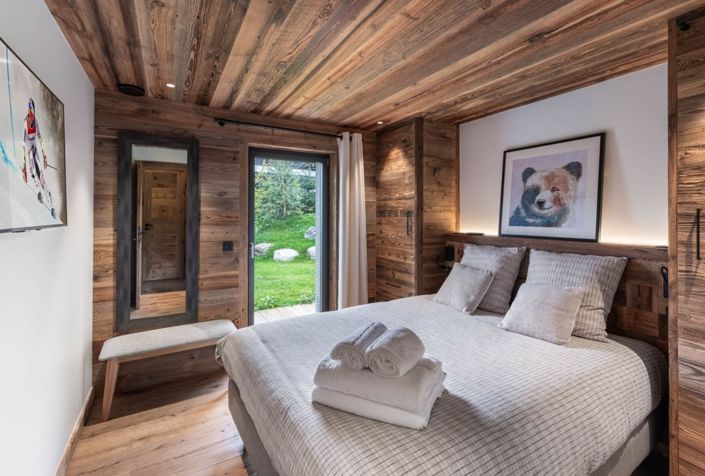 Image No.5-5 Bed House for sale