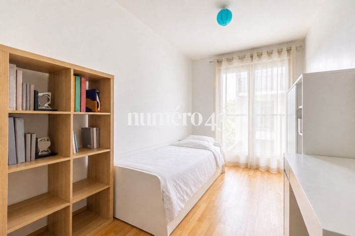 Image No.7-3 Bed Apartment for sale