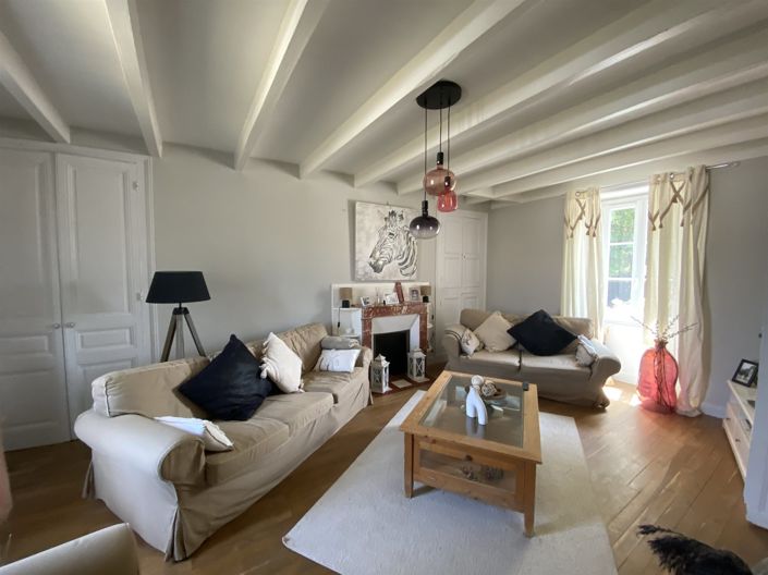 Image No.3-3 Bed House for sale