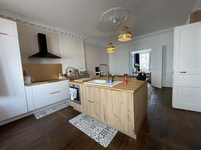 Image No.3-7 Bed House for sale