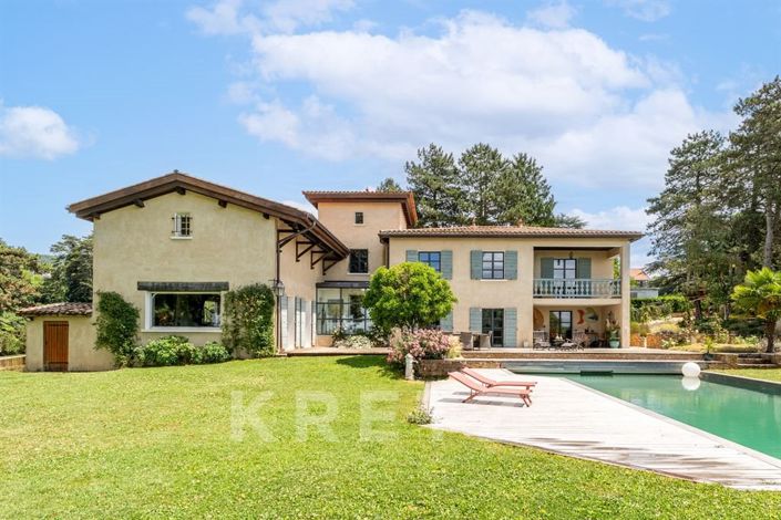 Image No.6-5 Bed House for sale
