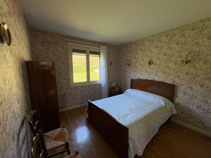 Image No.14-3 Bed House for sale