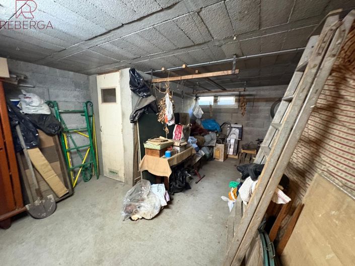 Image No.22-3 Bed House for sale
