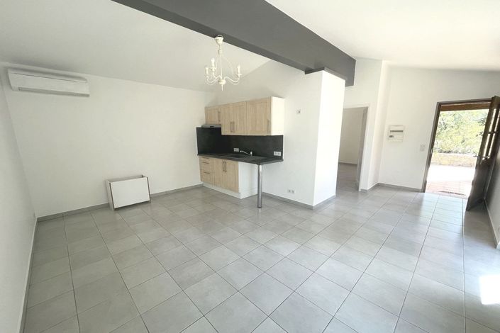 Image No.20-4 Bed House for sale