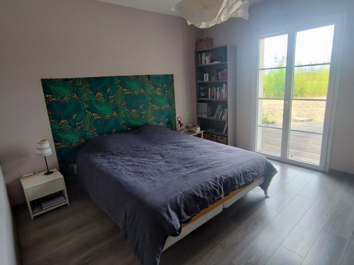 Image No.17-4 Bed House for sale