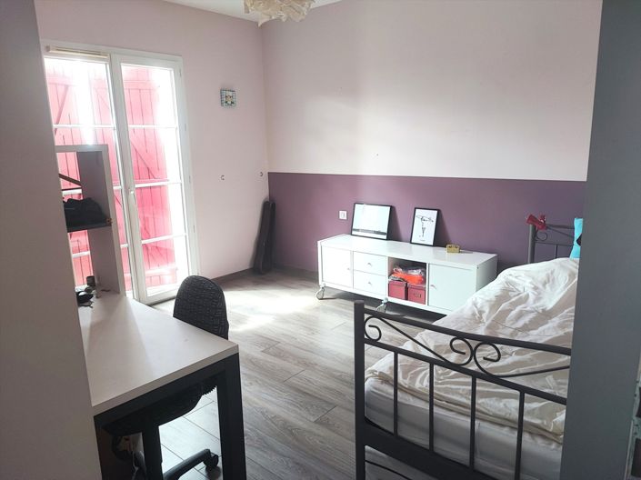 Image No.23-4 Bed House for sale