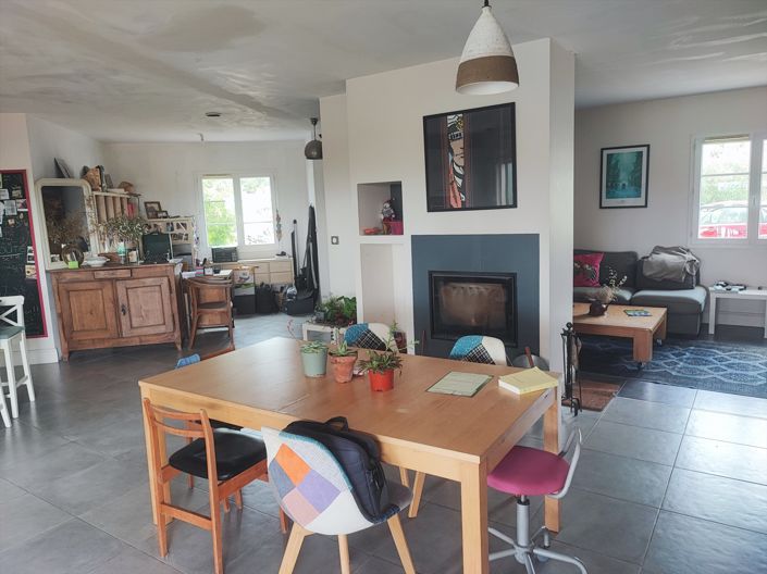 Image No.30-4 Bed House for sale