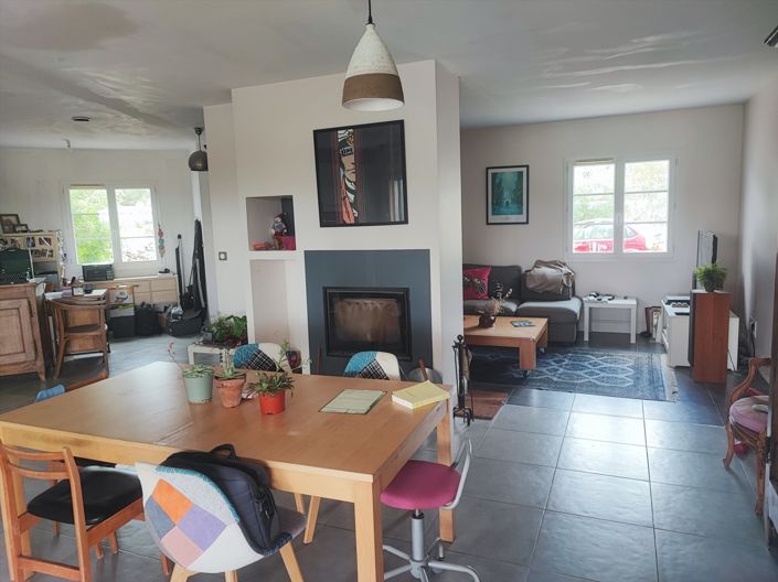 Image No.5-4 Bed House for sale