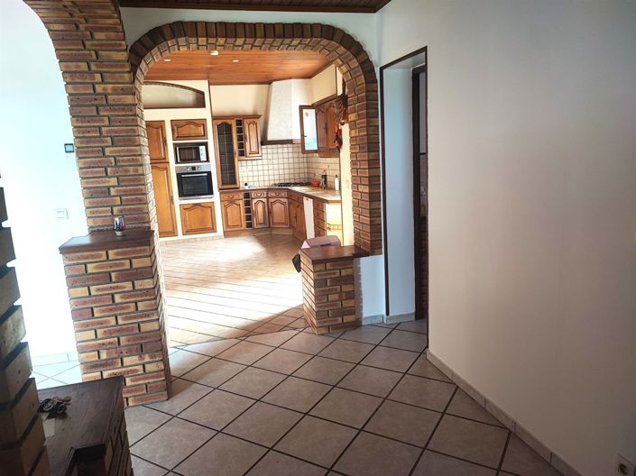 Image No.33-5 Bed House for sale