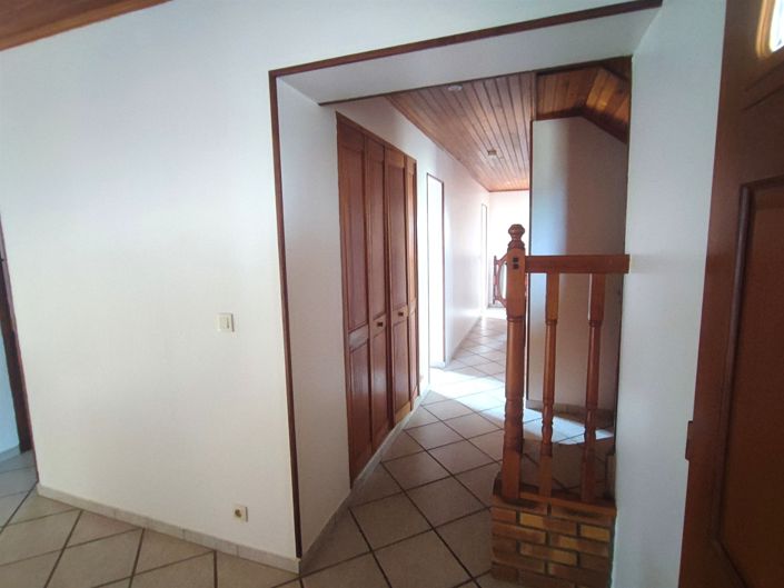 Image No.34-5 Bed House for sale