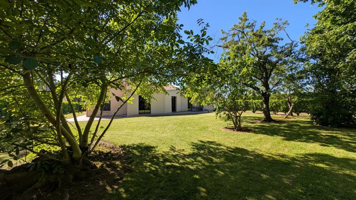 Image No.2-3 Bed House for sale