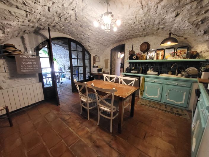 Image No.6-4 Bed House for sale
