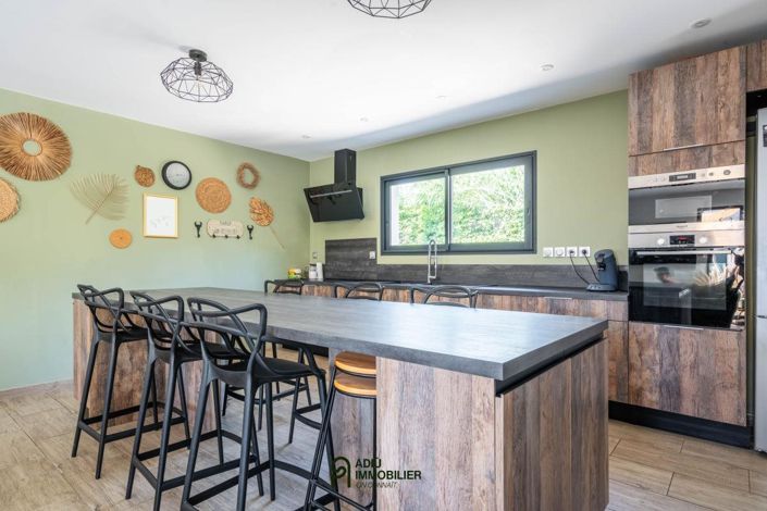 Image No.3-3 Bed House for sale