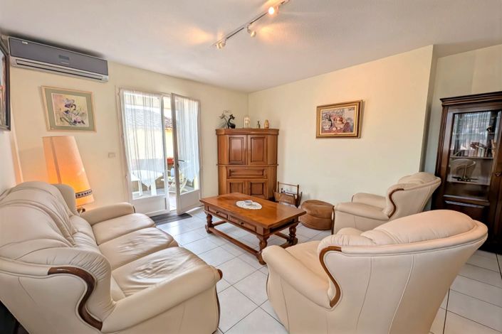 Image No.2-Appartement de 2 chambres à vendre à Lorgues