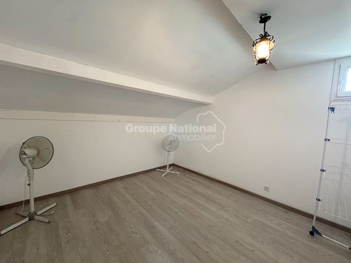Image No.11-5 Bed House for sale
