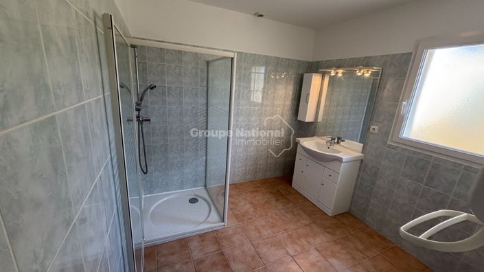 Image No.6-9 Bed House for sale