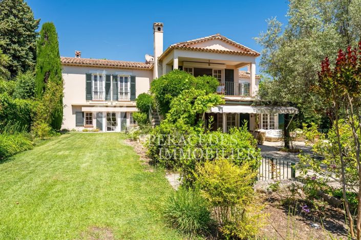 Image No.19-7 Bed House for sale