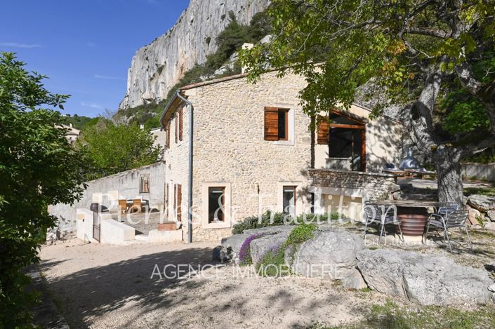 Image No.10-3 Bed House for sale