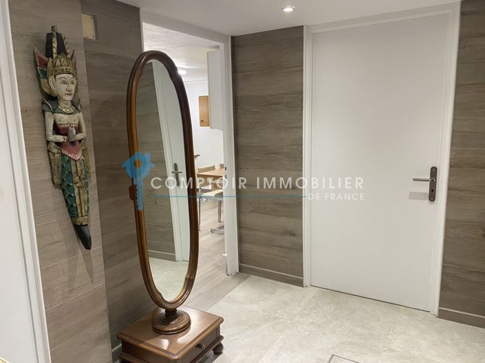 Image No.10-4 Bed House for sale