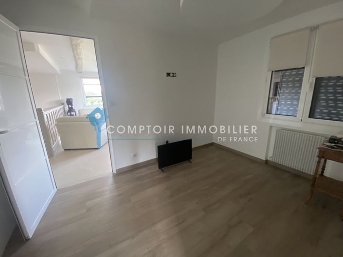 Image No.22-4 Bed House for sale