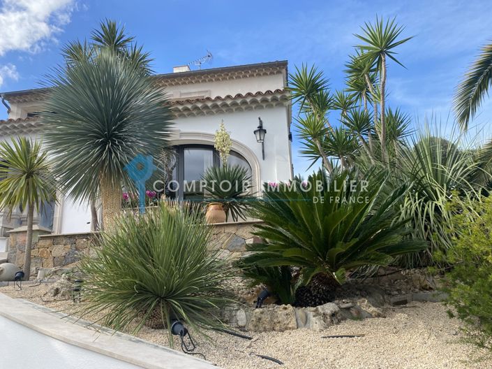 Image No.27-4 Bed House for sale