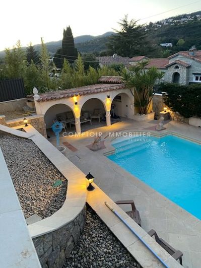 Image No.29-4 Bed House for sale